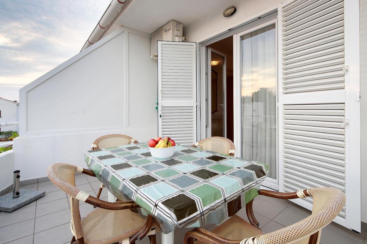 Apartments Katra Novalja Extérieur photo